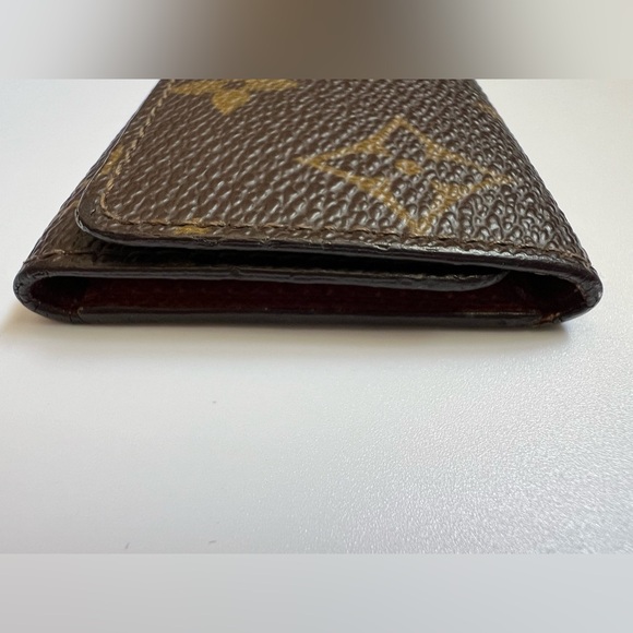 LOUIS VUITTON Monogram 4 Ring Key Holder - Picture 5 of 9